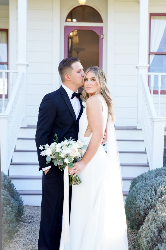 Elegant Bride and Groom Top 10 Wedding Venues in Sonoma